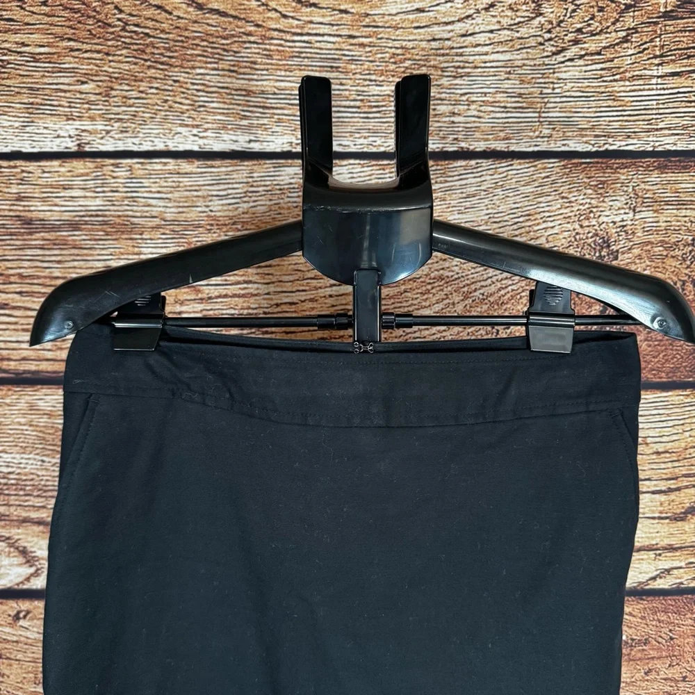 Black Pencil Skirt Women Professional Office Wear Back Slit Size 4‎